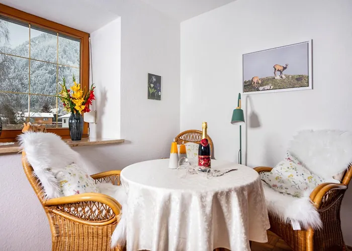 Haus Bergliebe Апартаменты *